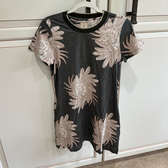 Las Sureñas Jersey Dress Gray Tiger - Picture 2 of 5